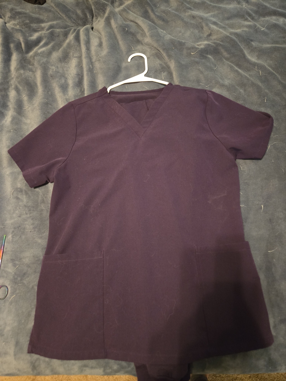 Women's V-Neck Scrub Set in Eggplant